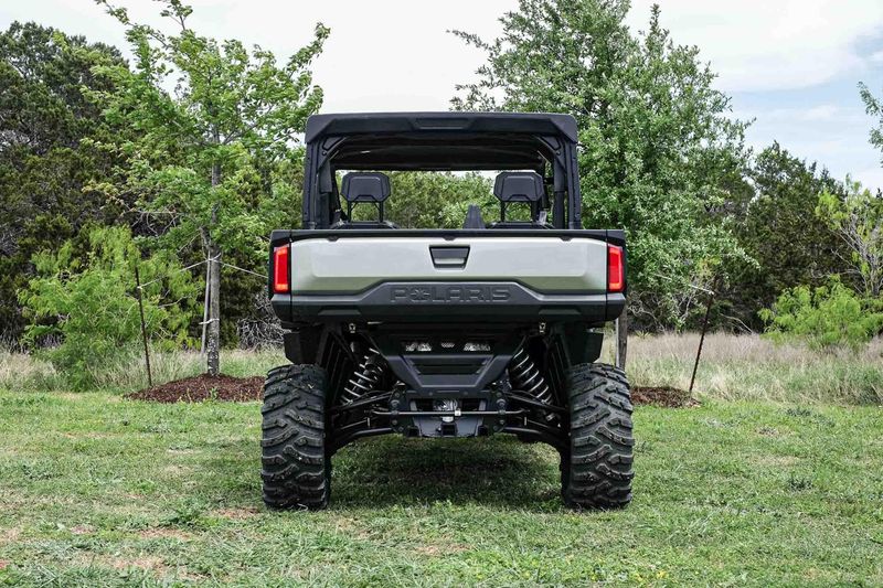 2024 Polaris RANGER CREW XD 1500 PREMIUM   TURBO SILVER Image 15