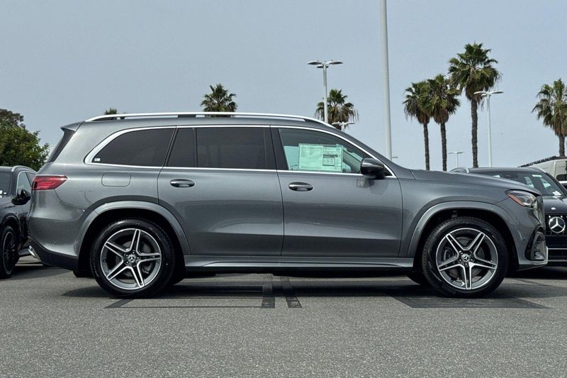 New 2026 Mercedes-Benz GLS 450Image 4