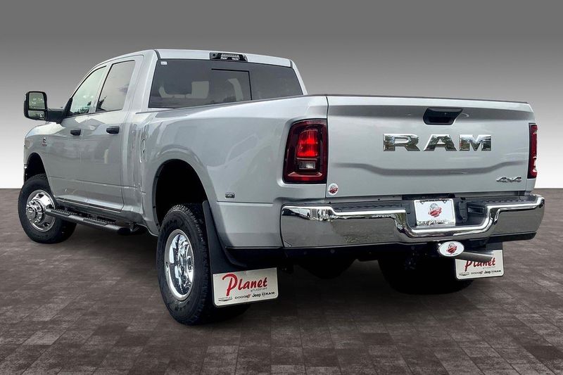 2026 Ram 3500 Tradesman photo 3