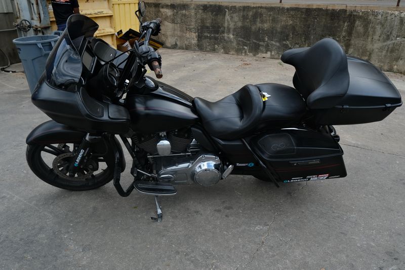 USED 2015 HARLEY ROAD GLIDE SPECIAL BLACK Image 6