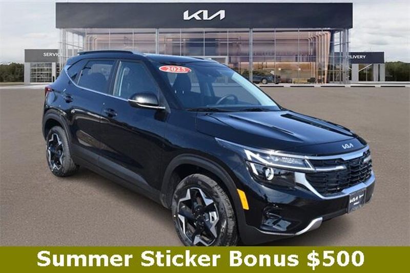 2025 Kia Seltos EXImage 1