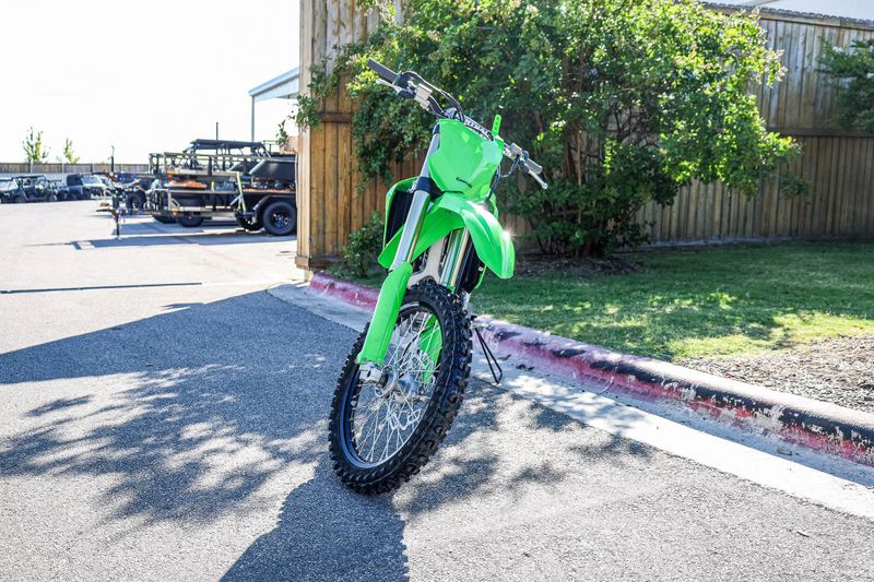 NEW 2026 KAWASAKI KX250 Image 18