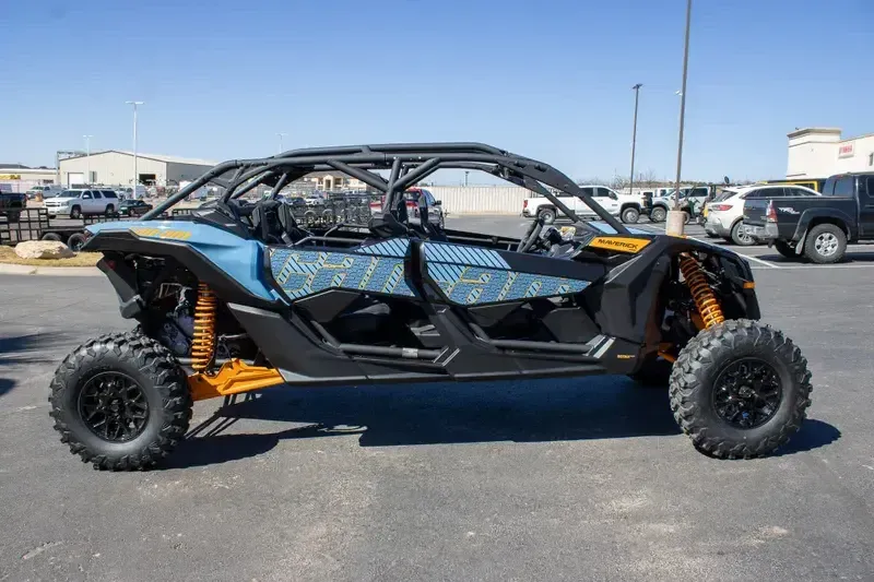 NEW 2026 CAN-AM MAVERICK X3 MAX RS TURBO Image 2