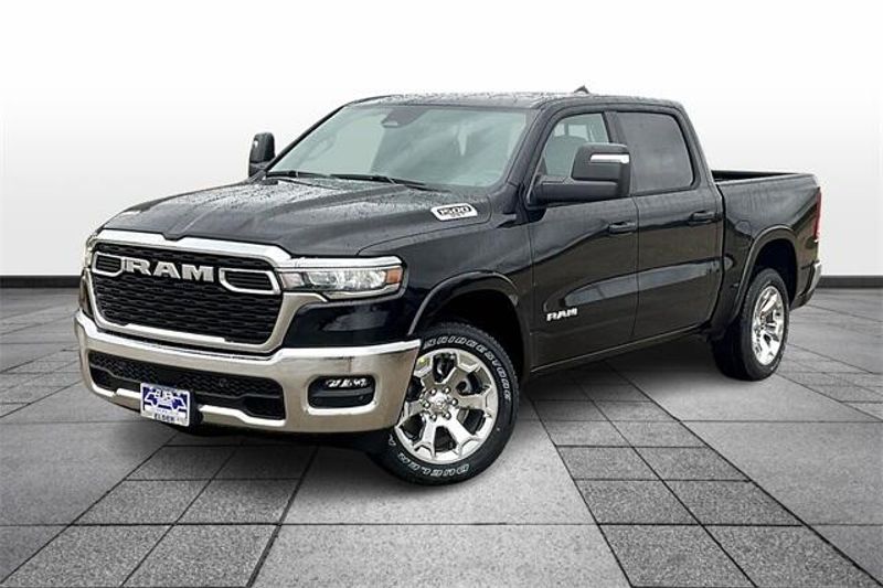 2025 RAM 1500 Lone Star Crew Cab 4x2 5