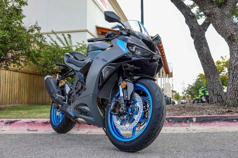 NEW 2026 KAWASAKI NINJA ZX6R ABS Image 14