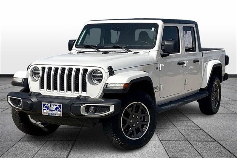 2020 Jeep Gladiator OverlandImage 2