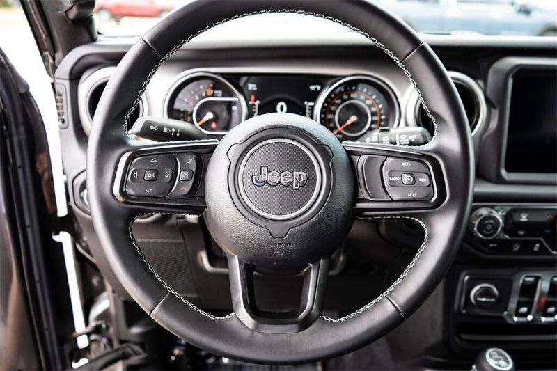 2021 Jeep Wrangler Sport photo 16