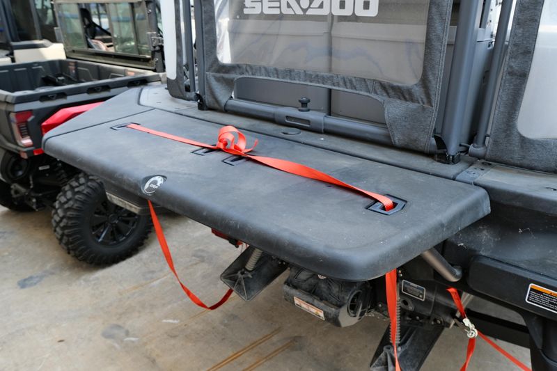 USED 2023 SEADOO SWITCH Image 14