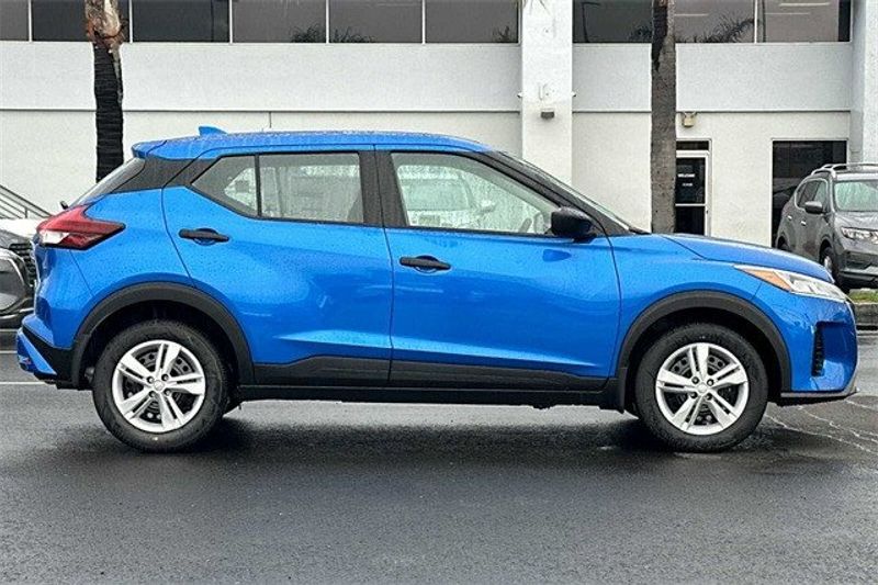 2024 Nissan Kicks S in a Electric Blue Metallic exterior color and Charcoalinterior. BEACH BLVD OF CARS beachblvdofcars.com 