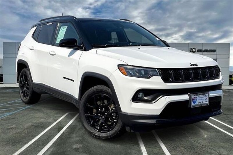 2023 Jeep Compass AltitudeImage 12