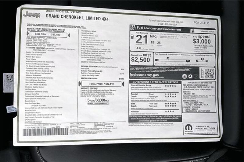 New 2025 Jeep Grand Cherokee L Limited 4x4Image 16