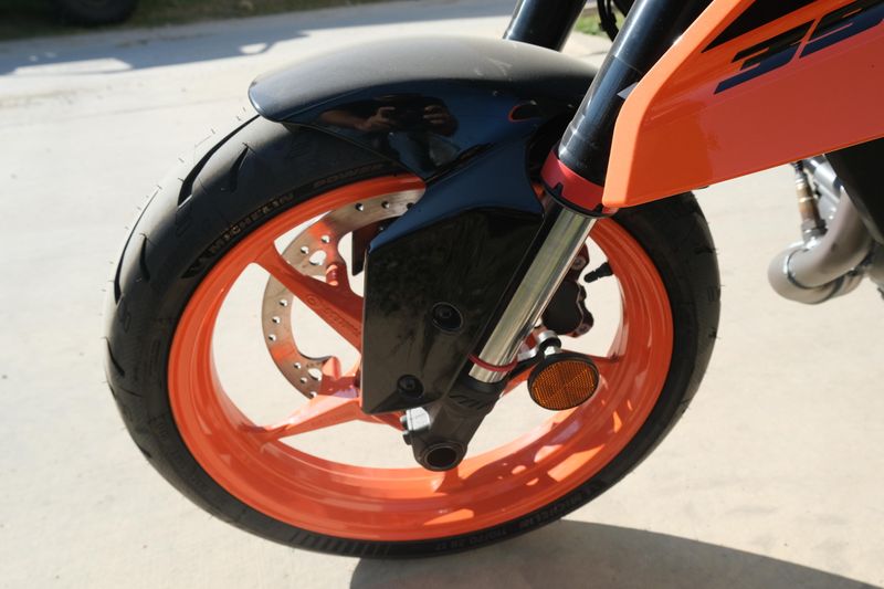 NEW 2025 KTM 390 DUKE Image 21