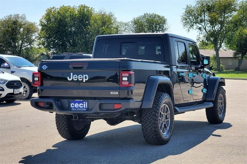 2022 Jeep Gladiator Overland photo 8
