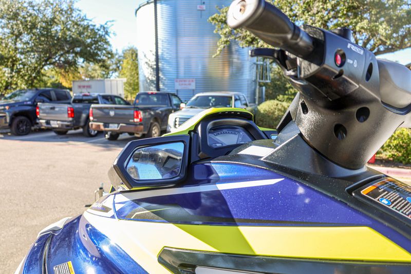 USED 2020 YAMAHA VX DELUXE Image 6