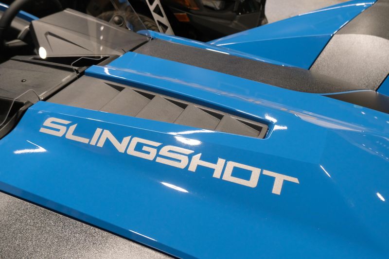 NEW 2026 POLARIS SLINGSHOT SL AUTODRIVE Image 6