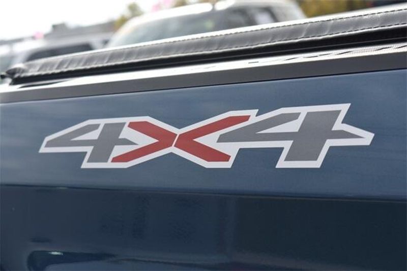 Used 2024 Chevrolet Silverado 1500 LTImage 16