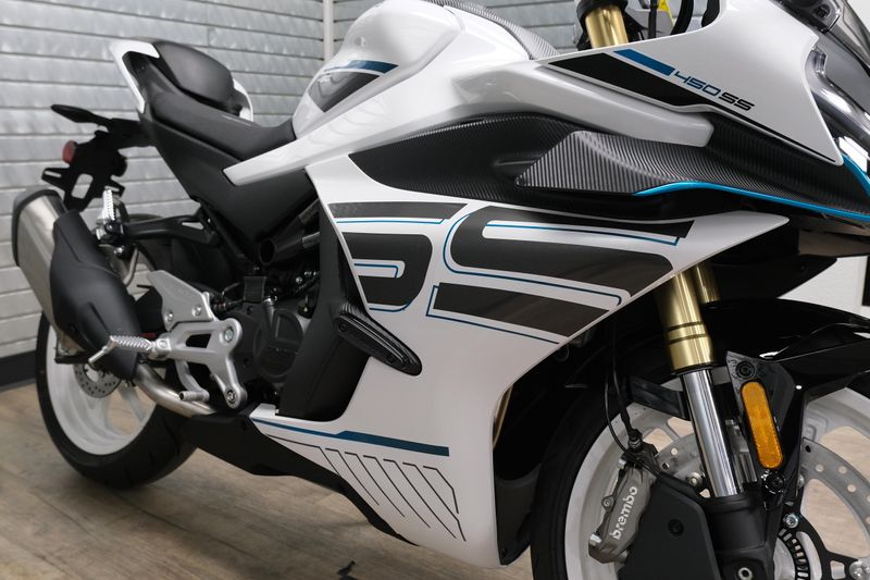 NEW 2026 CFMOTO 450SS Image 11