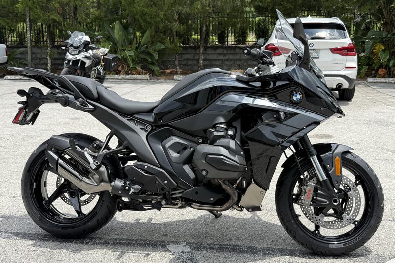 2026 BMW R 1300 RS