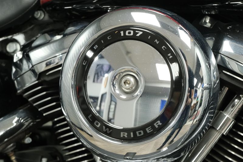 USED 2019 HARLEY SOFTAIL LOW RIDER Image 12