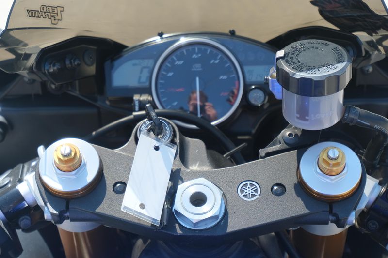 Used 2016 Yamaha YZFR6 BLUE AND SILVER Image 14