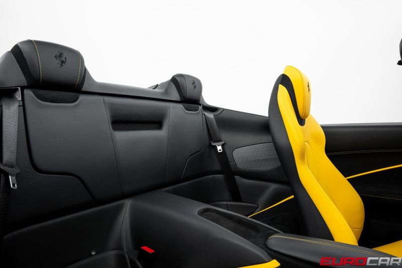 Used 2025 Ferrari Roma *FULL BODY PPF * CARBON FIBER LED STEERING WHEEL*Image 39