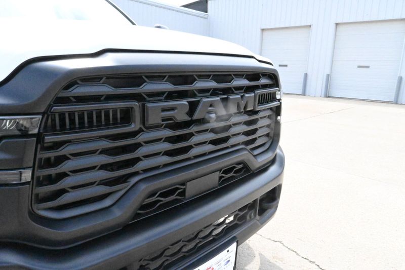 2025 RAM 2500 TradesmanImage 16