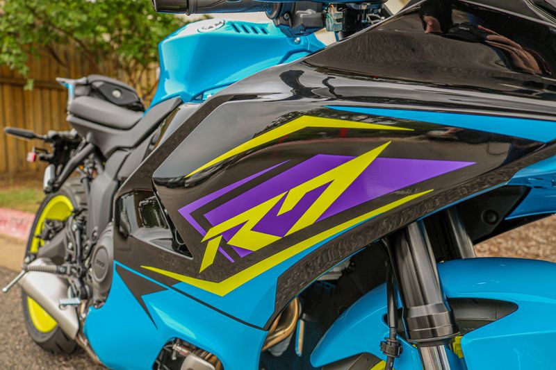 NEW 2026 YAMAHA YZFR7 Image 7