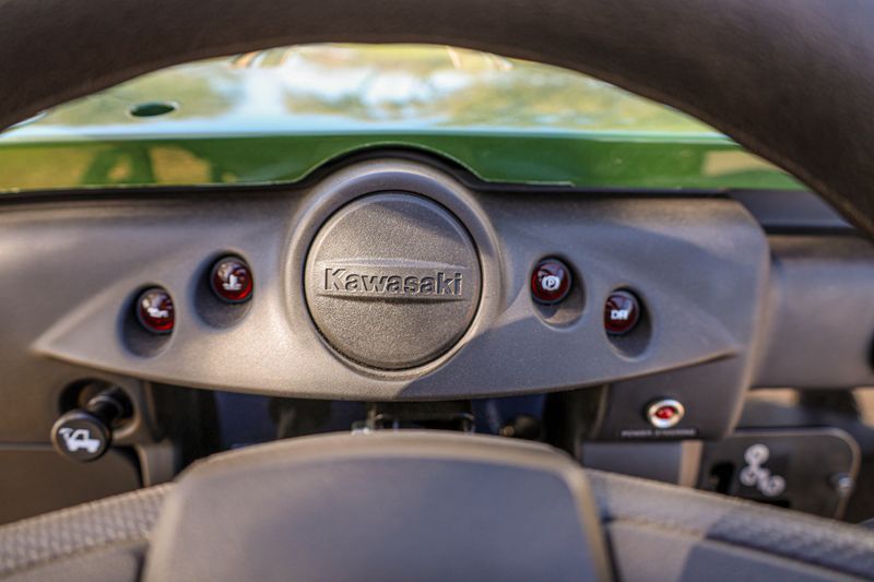 NEW 2026 KAWASAKI MULE 4000 TRANS Image 14