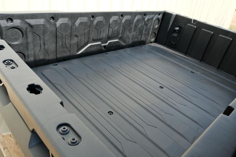 NEW 2026 CFMOTO UFORCE U10 PRO HIGHLAND Image 17