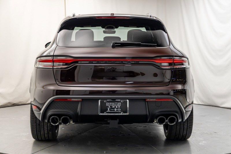 2024 Porsche Macan Image 4