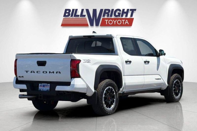 New 2026 Toyota Tacoma TRD Off-RoadImage 3