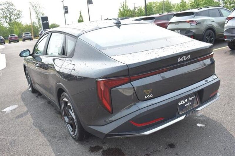 2025 Kia K4 EXImage 5