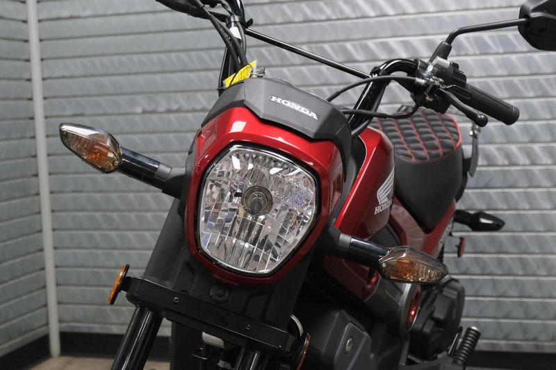 USED 2024 HONDA NAVI Image 9