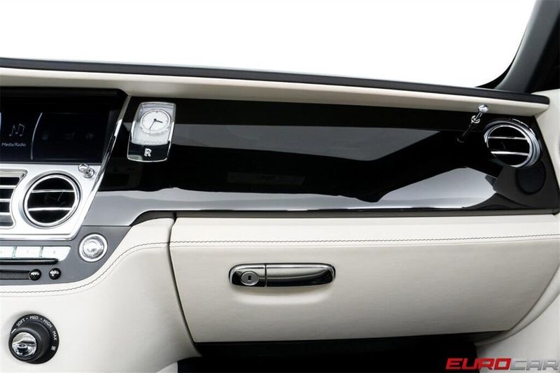 Used 2018 Rolls-Royce Dawn *BESPOKE INTERIOR * IMMACULATE CONDITION*Image 36