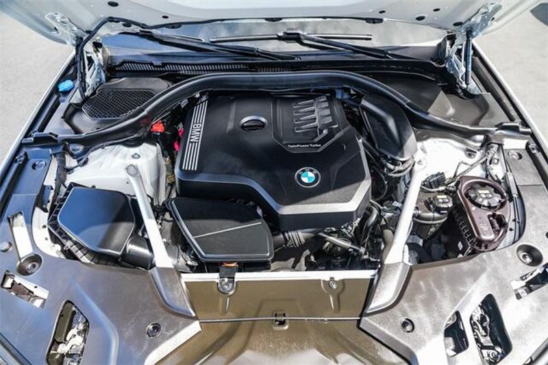 2022 BMW 5 Series 530iImage 28