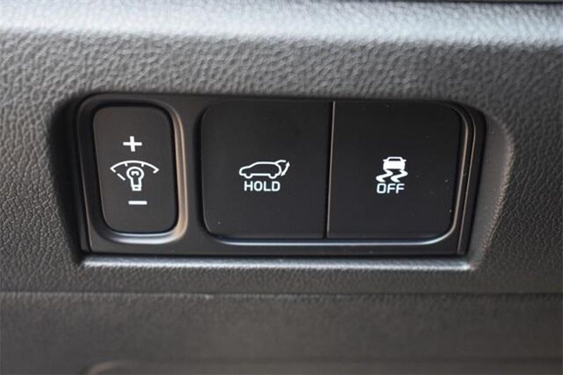 New 2025 Kia Sorento SXImage 24