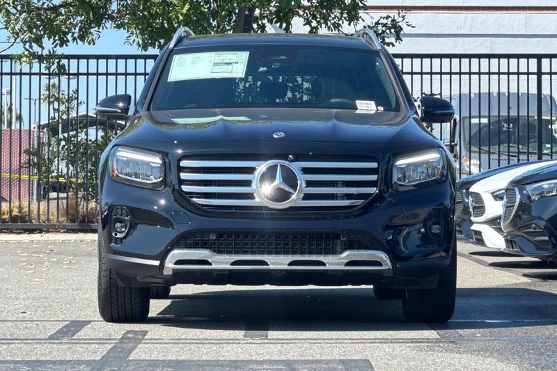 New 2026 Mercedes-Benz GLB 250Image 6