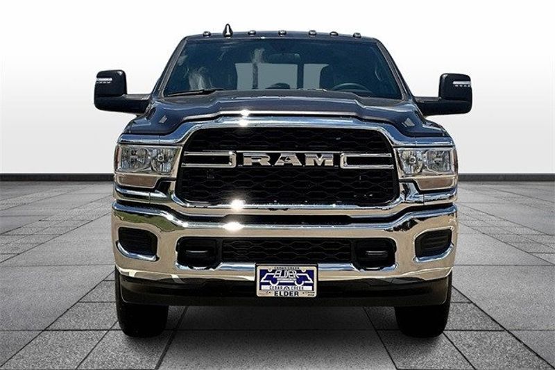 2024 RAM 2500 Tradesman Crew Cab 4x4 6