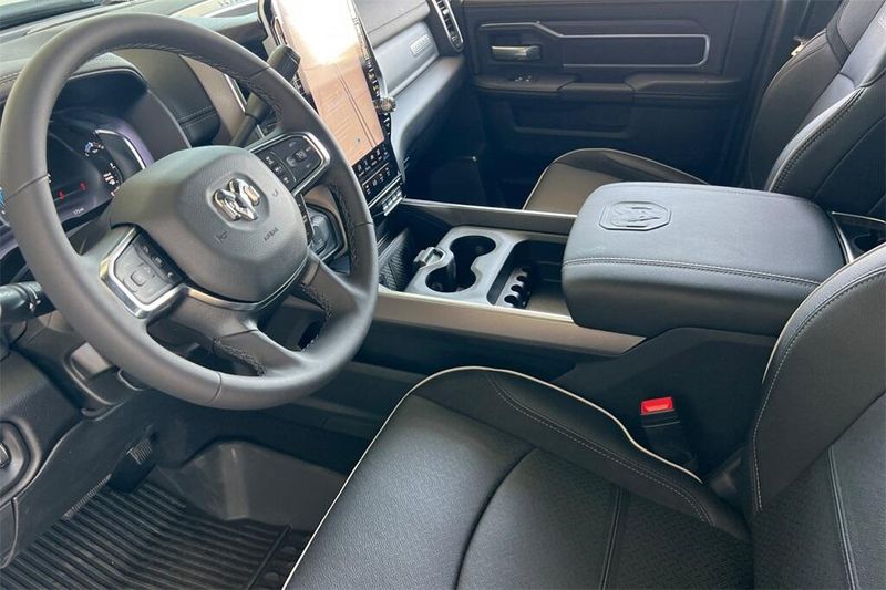 2025 Ram 3500 Laramie photo 10