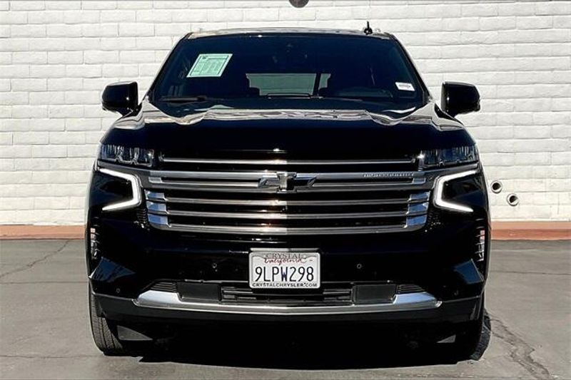 2023 Chevrolet Tahoe High Country photo 2