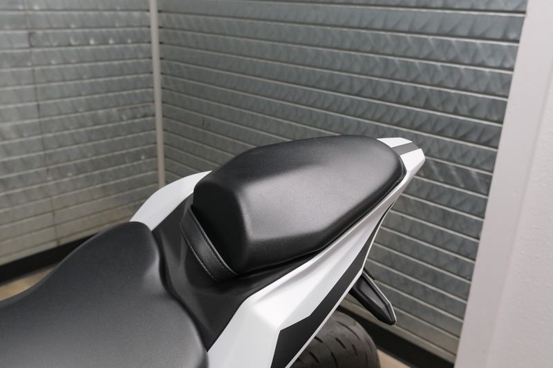 USED 2025 KAWASAKI NINJA ZX4RR ABS Image 19