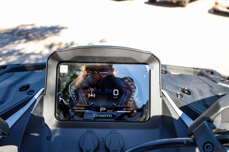 2025 CFMOTO CFORCE 1000 TOURING TUNDRA GREY Image 32