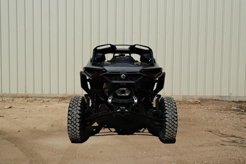 NEW 2026 CAN-AM MAVERICK R MAX X RC WITH SMARTSHOX 999T DCT Image 4