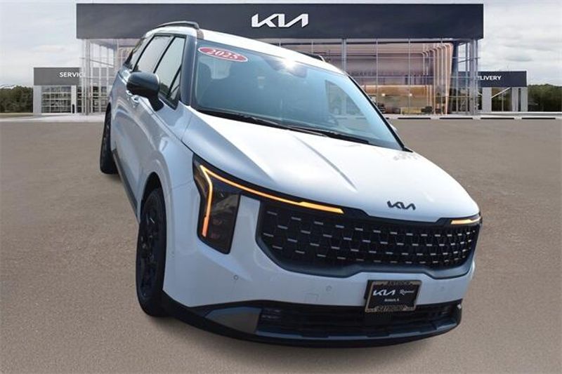 New 2025 Kia Carnival Hybrid SX PrestigeImage 9