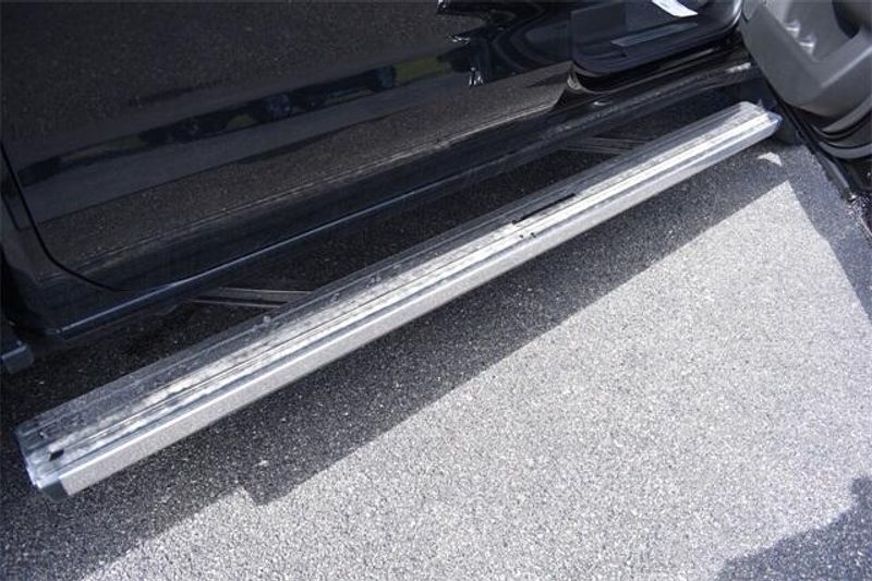 2025 Chevrolet Silverado 1500 LTZImage 13