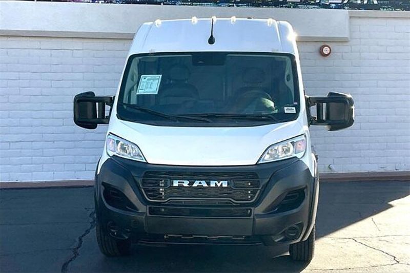 2023 RAM ProMaster 2500 High RoofImage 2