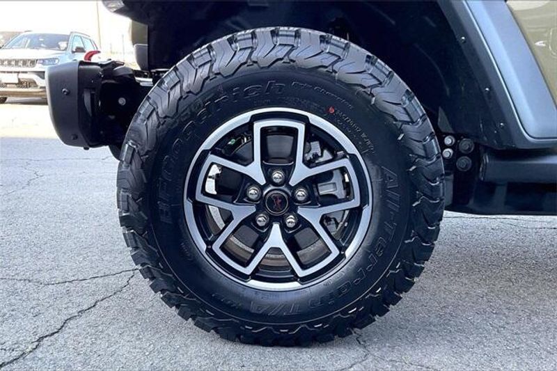 New 2026 Jeep Wrangler 4-door RubiconImage 10