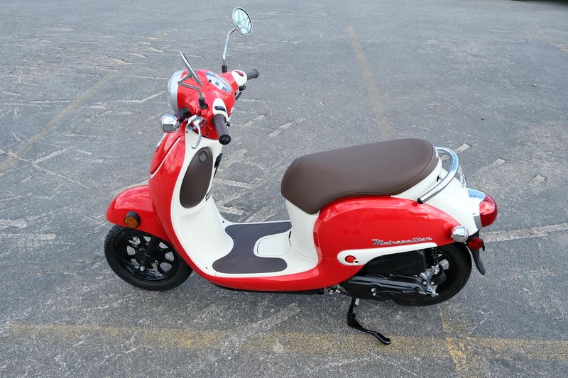 NEW 2025 HONDA METROPOLITAN Image 6