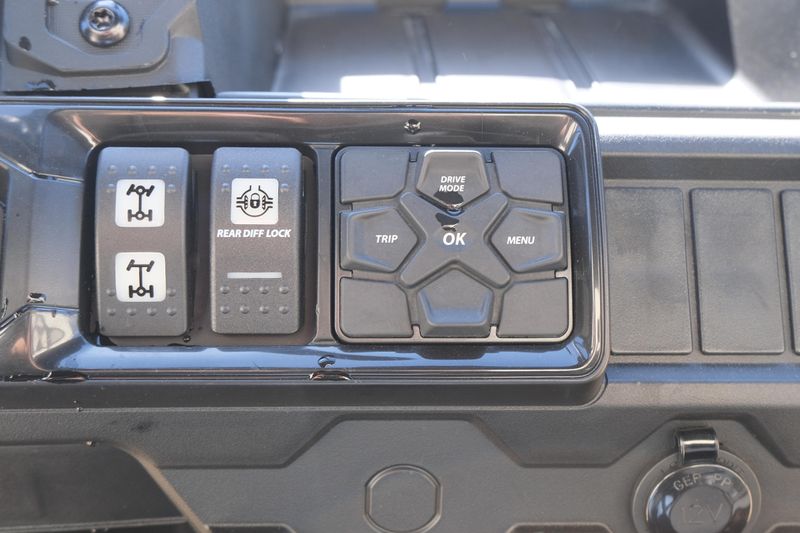 NEW 2026 CAN-AM DEFENDER XT HD7 Image 23