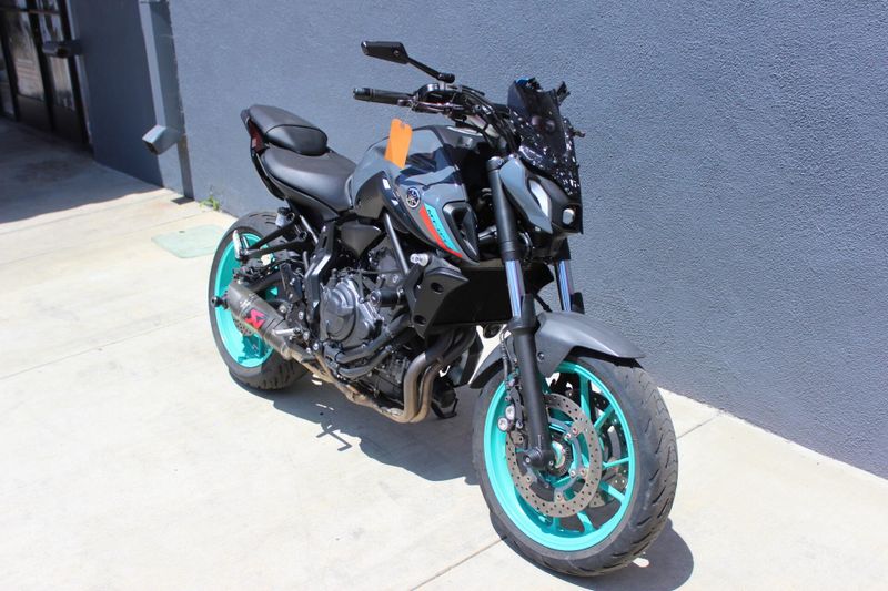 2022 Yamaha MT 07 Image 4